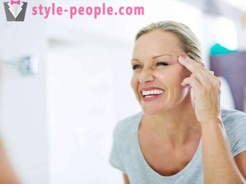 Зареждане на бръчките на лицето: ефективност, набор от упражнения за предотвратяване на стареенето на кожата