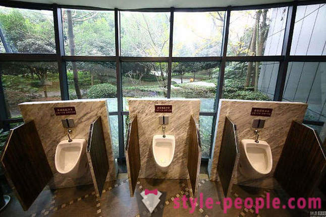 Как 5-звезден обществена тоалетна от Китай