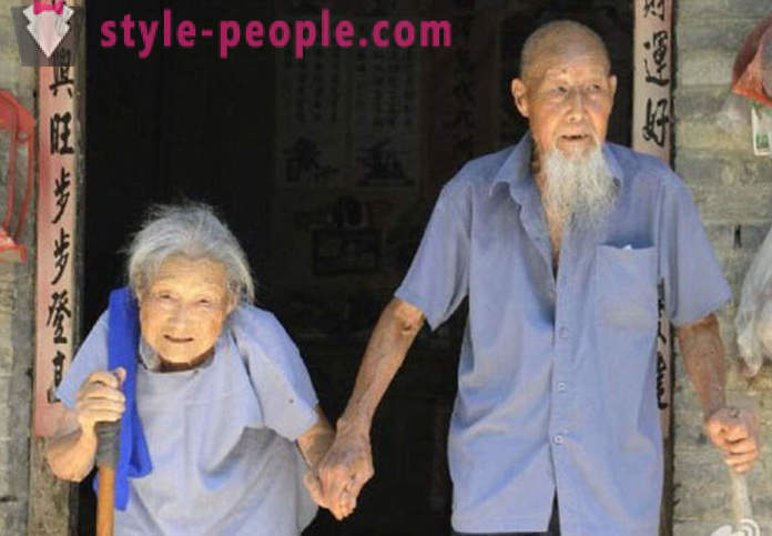 След 80 години брак, двойката най-накрая направи сватба фотосесия