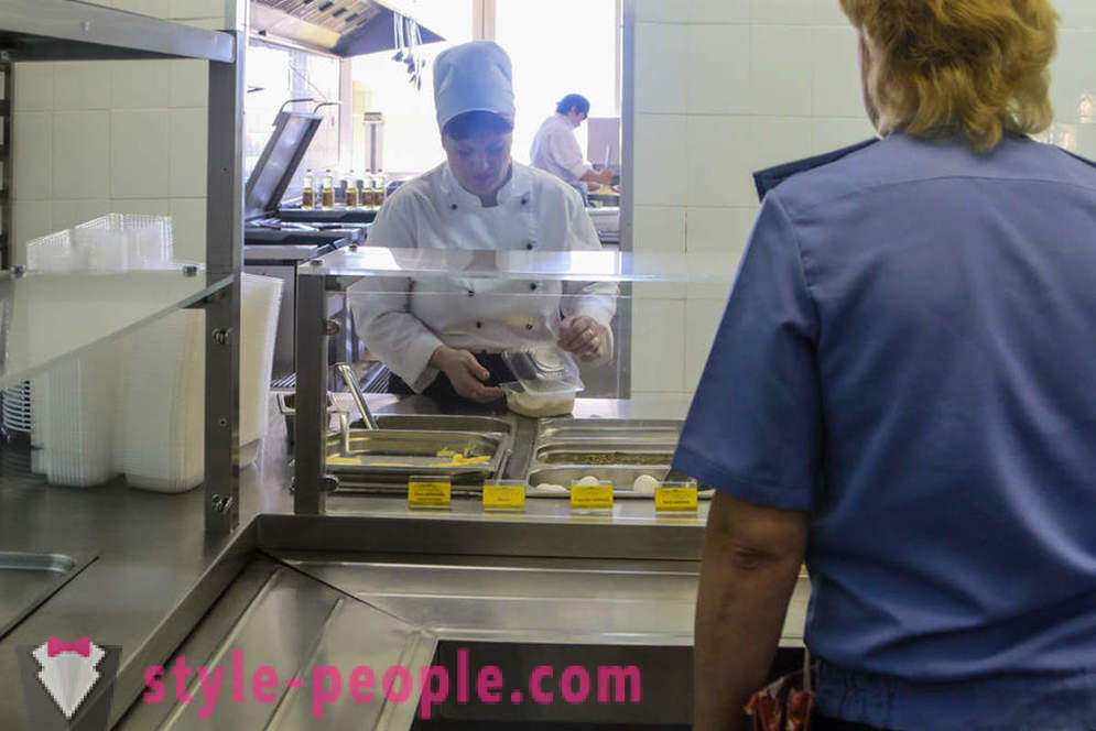 Криза figizis Намерихме евтини заведения за хранене във всички летища в Москва