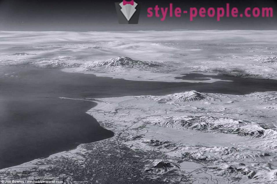 Светът като никога не сте виждали: въздушни снимки в инфрачервения диапазон