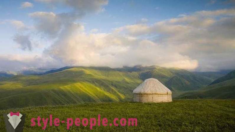 10 места в Казахстан, които трябва да посетите
