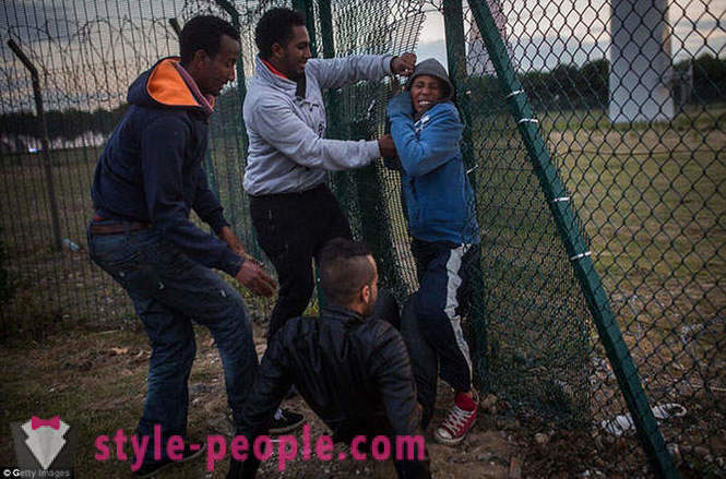 Както мигранти пресичат националните граници