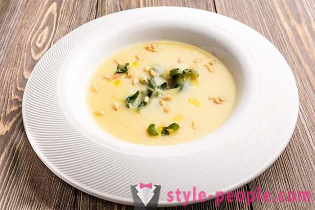 10 вкусни крем супи от цял ​​свят