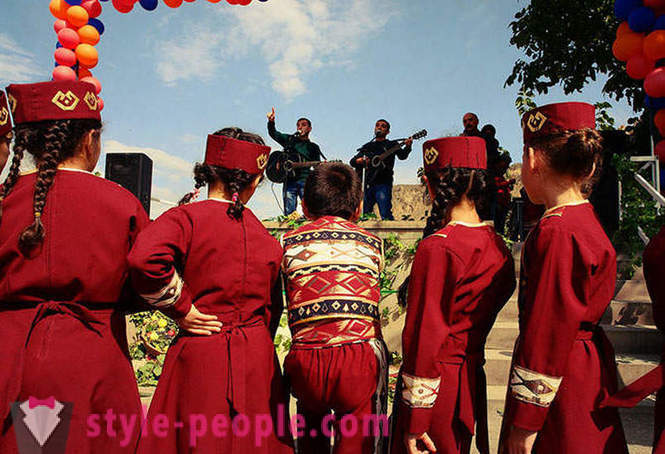 Както Areni Фестивал на виното арменската протича