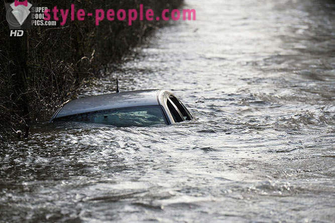 Наводнение в югозападната част на Англия