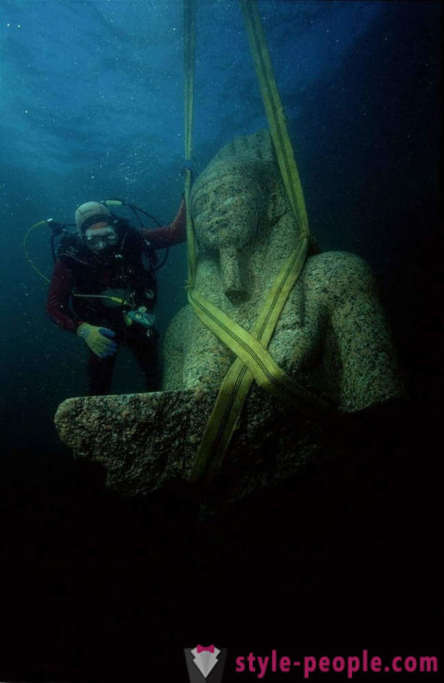 Древният град Ираклион - 1200 години под вода