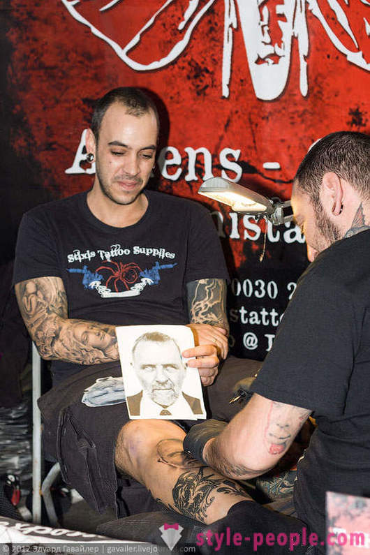Татуировка изкуство на Международната конференция в Берлин