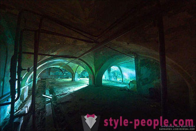3D-стрелец в реалност - изоставени мазета завод 