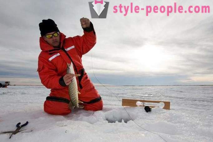 Зимни риболов в леда първо: Съвети опитни