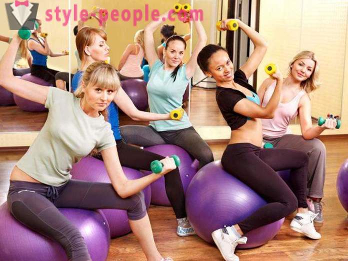 Упражнения за салона за момичета отслабване. Списък на упражнения във фитнеса за момичета
