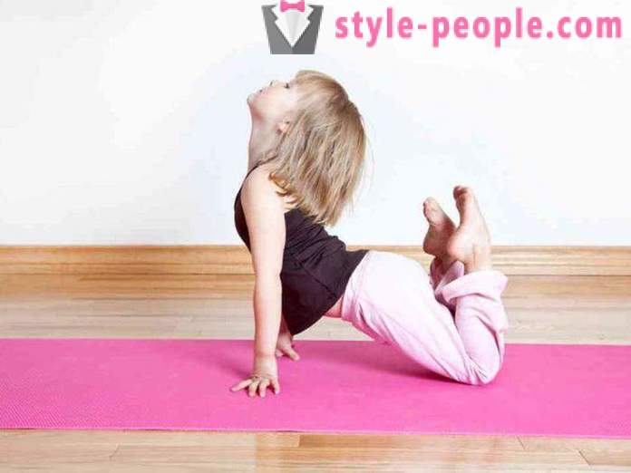 Йога у дома за начинаещи: упражнения, снимки